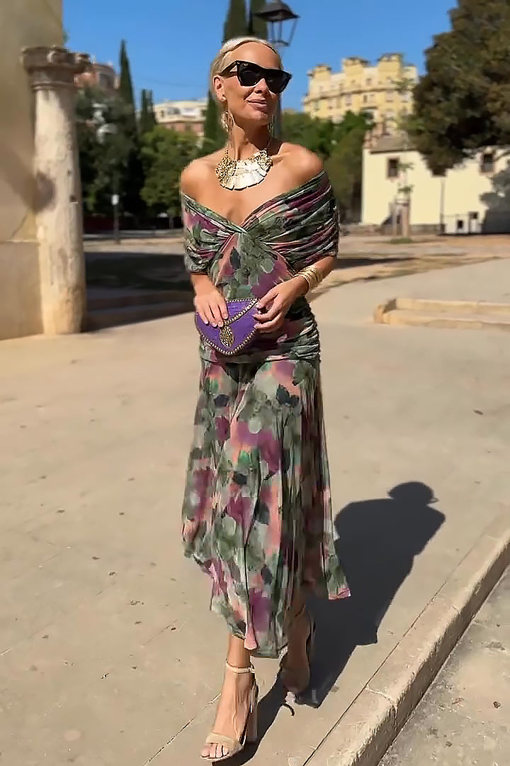 Henrietta™ | Elegant V-Neck Fantasy Floral Maxi Dress