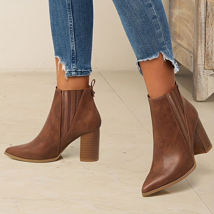 Eva™ | Elegant and Comfortable Square Heel Ankle Boots
