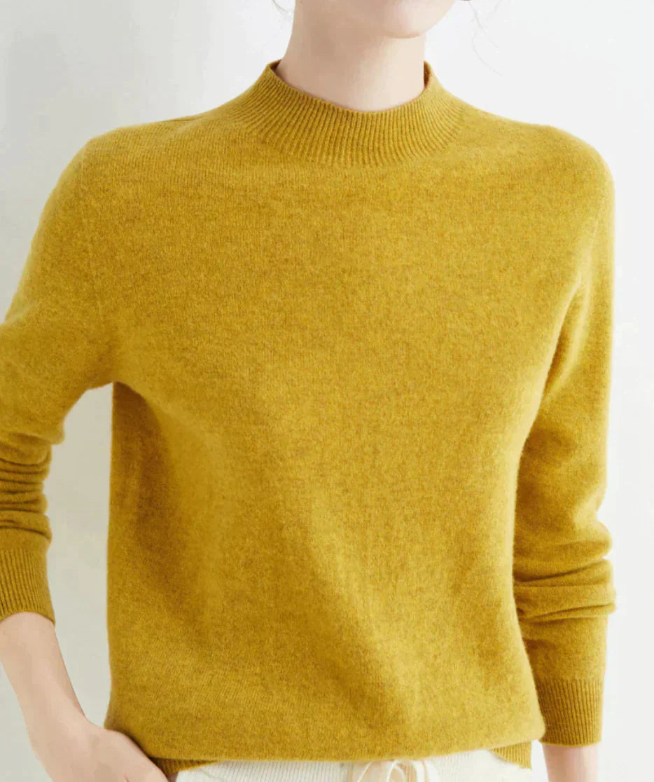 Elegant Cashmere Sweater for Timeless Comfort